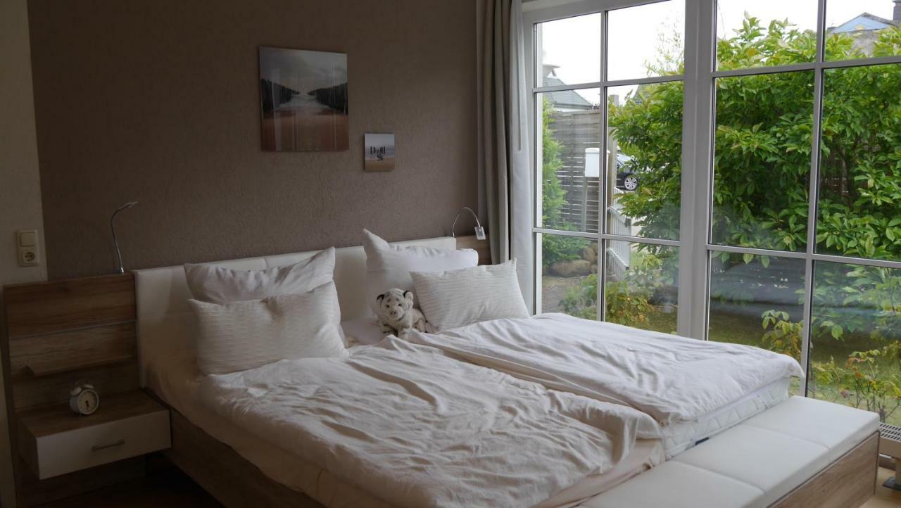 Premium-Lodge Im Der Suedschwede ... Dein Gaestehaus Mitten In 징스트 외부 사진