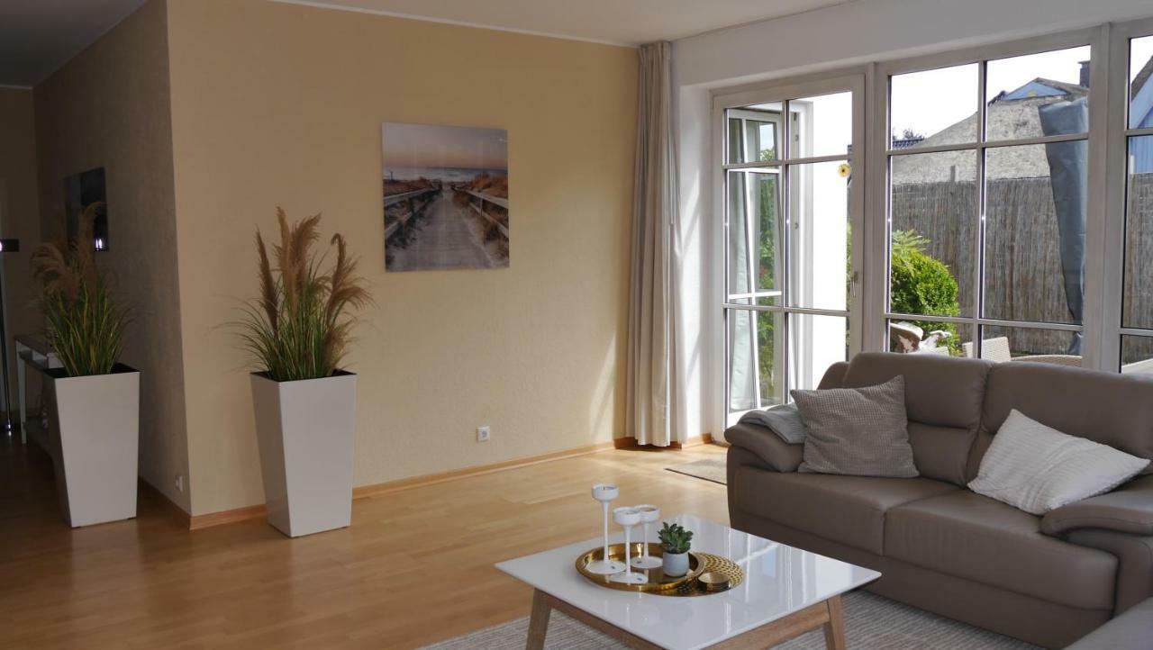 Premium-Lodge Im Der Suedschwede ... Dein Gaestehaus Mitten In 징스트 외부 사진